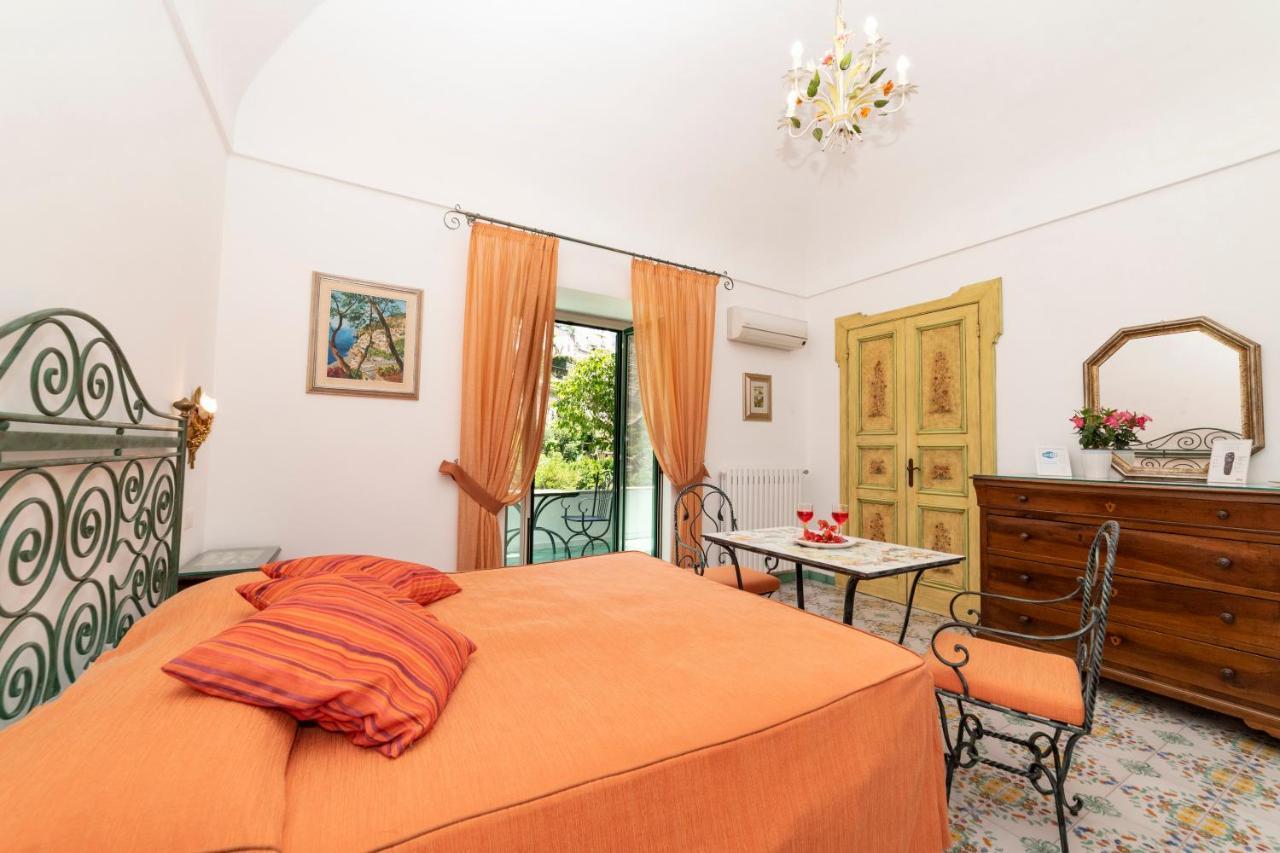 Bed and Breakfast Casa Teresa Позитано Экстерьер фото